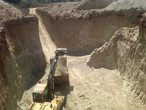 Manholes & Pipe Laying